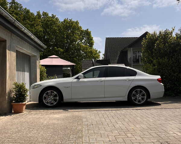 Белый БМВ 5 Серия, объемом двигателя 2 л и пробегом 347 тыс. км за 15129 $, фото 2 на Automoto.ua