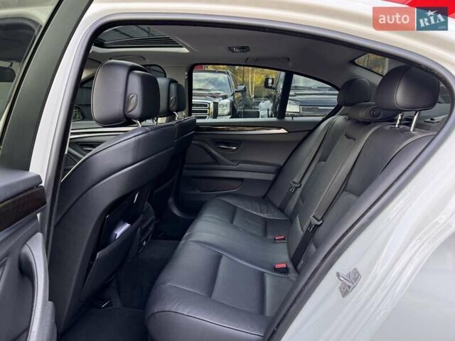 Белый БМВ 5 Серия, объемом двигателя 2 л и пробегом 148 тыс. км за 17900 $, фото 11 на Automoto.ua