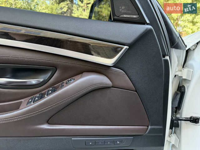 Білий БМВ 5 Серія, об'ємом двигуна 2.99 л та пробігом 330 тис. км за 18900 $, фото 16 на Automoto.ua