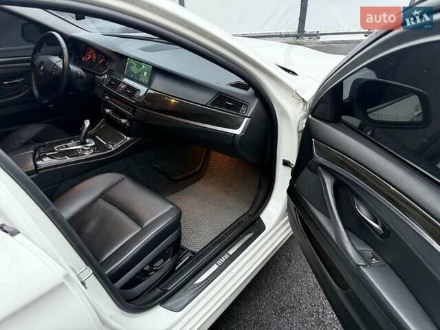Белый БМВ 5 Серия, объемом двигателя 2 л и пробегом 241 тыс. км за 13489 $, фото 22 на Automoto.ua