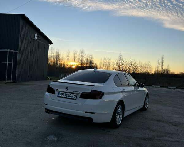 Белый БМВ 5 Серия, объемом двигателя 2 л и пробегом 163 тыс. км за 16850 $, фото 13 на Automoto.ua