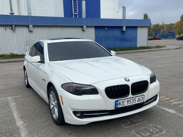 Белый БМВ 5 Серия, объемом двигателя 2 л и пробегом 158 тыс. км за 12500 $, фото 3 на Automoto.ua