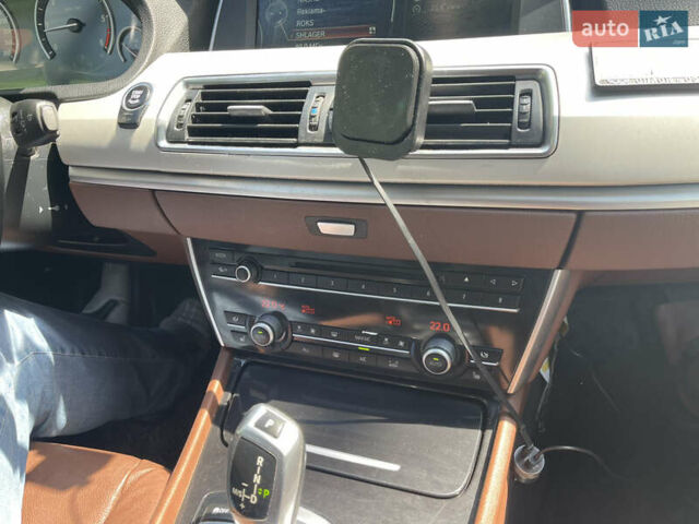 Белый БМВ 5 Серия, объемом двигателя 2 л и пробегом 251 тыс. км за 19800 $, фото 22 на Automoto.ua