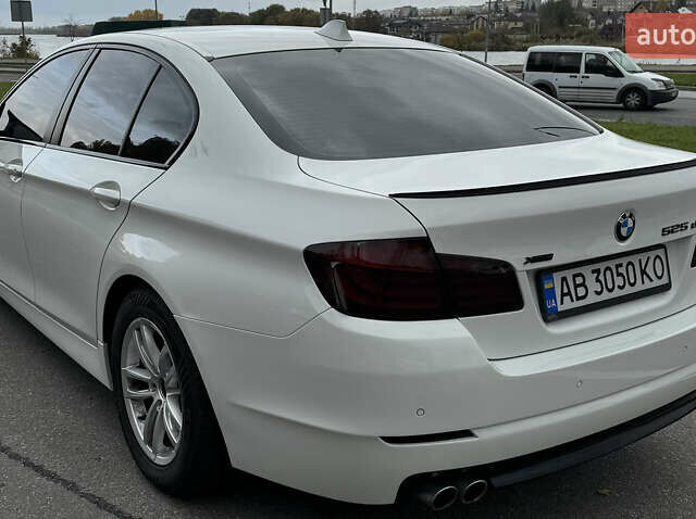 Белый БМВ 5 Серия, объемом двигателя 2 л и пробегом 157 тыс. км за 16700 $, фото 7 на Automoto.ua