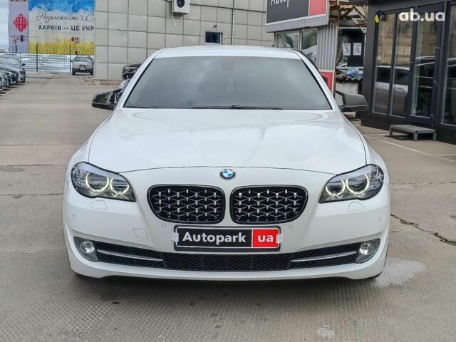 Белый БМВ 5 Серия, объемом двигателя 2 л и пробегом 213 тыс. км за 13740 $, фото 1 на Automoto.ua