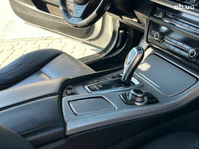 Білий БМВ 5 Серія, об'ємом двигуна 2 л та пробігом 215 тис. км за 12990 $, фото 12 на Automoto.ua