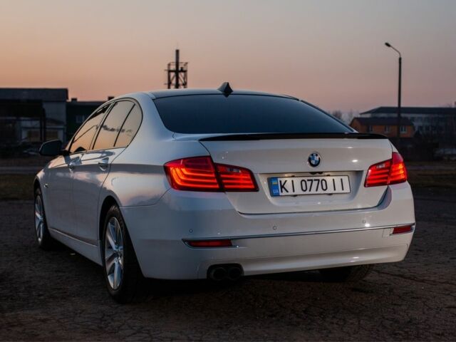 БМВ 5 Серия 2013 в Ивано-Франковске на Automoto.ua Белый БМВ 5 Серия, объемом двигателя 2 л и пробегом 173 тыс. км за 4500 $, фото 2 на Automoto.ua