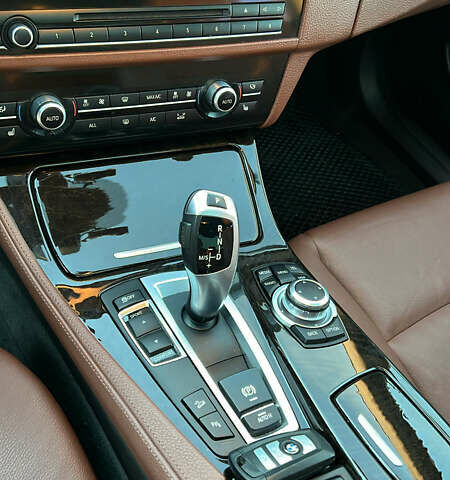 Белый БМВ 5 Серия, объемом двигателя 2 л и пробегом 163 тыс. км за 16850 $, фото 21 на Automoto.ua