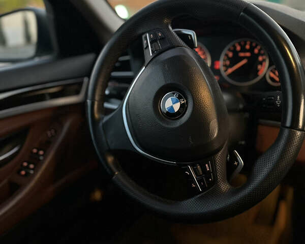 Белый БМВ 5 Серия, объемом двигателя 2 л и пробегом 235 тыс. км за 13700 $, фото 5 на Automoto.ua