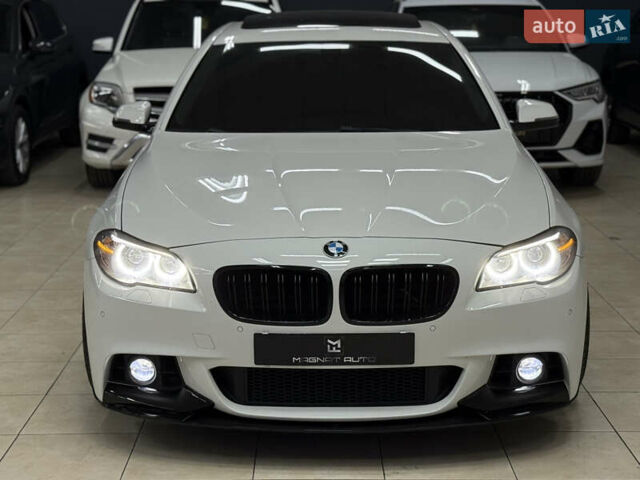 Білий БМВ 5 Серія, об'ємом двигуна 2.99 л та пробігом 330 тис. км за 19700 $, фото 8 на Automoto.ua