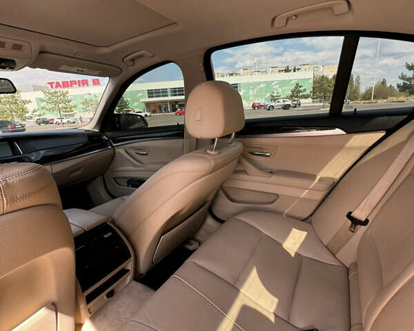 Белый БМВ 5 Серия, объемом двигателя 2 л и пробегом 218 тыс. км за 13800 $, фото 12 на Automoto.ua