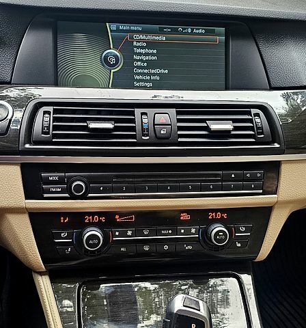 Белый БМВ 5 Серия, объемом двигателя 2 л и пробегом 212 тыс. км за 11500 $, фото 3 на Automoto.ua