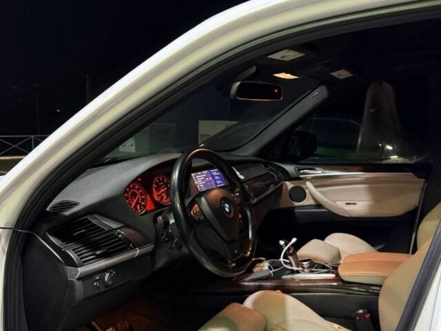 Білий БМВ 5 Серія, об'ємом двигуна 3 л та пробігом 226 тис. км за 16999 $, фото 7 на Automoto.ua