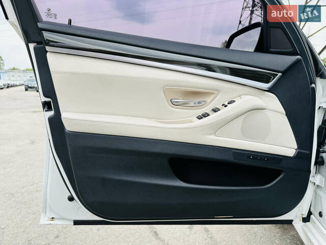 Белый БМВ 5 Серия, объемом двигателя 2 л и пробегом 161 тыс. км за 17000 $, фото 13 на Automoto.ua