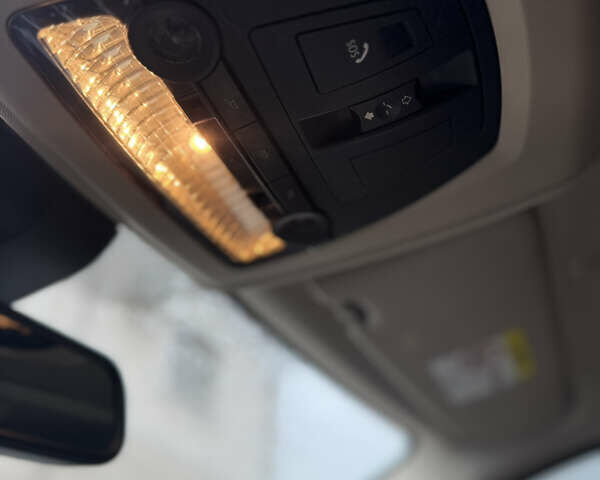 Белый БМВ 5 Серия, объемом двигателя 2 л и пробегом 241 тыс. км за 19000 $, фото 13 на Automoto.ua