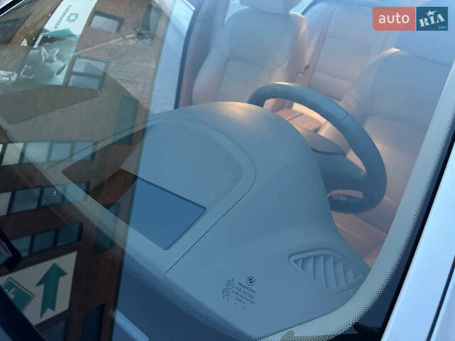 Білий БМВ 5 Серія, об'ємом двигуна 3 л та пробігом 143 тис. км за 21000 $, фото 15 на Automoto.ua