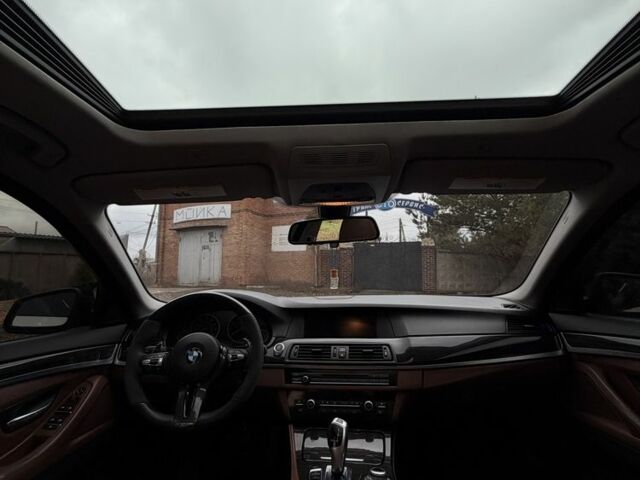 Білий БМВ 5 Серія, об'ємом двигуна 2 л та пробігом 240 тис. км за 13900 $, фото 14 на Automoto.ua