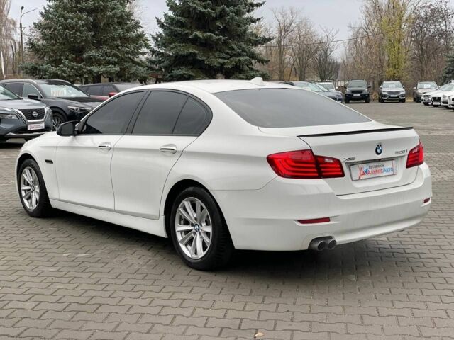 Белый БМВ 5 Серия, объемом двигателя 2 л и пробегом 267 тыс. км за 11999 $, фото 4 на Automoto.ua