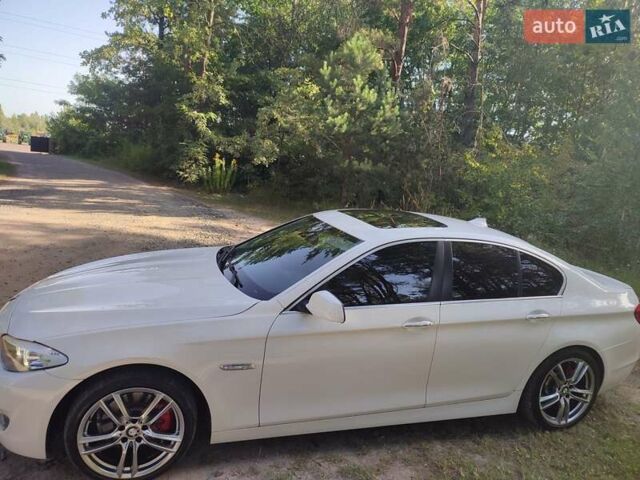 Білий БМВ 5 Серія, об'ємом двигуна 2 л та пробігом 223 тис. км за 11350 $, фото 24 на Automoto.ua
