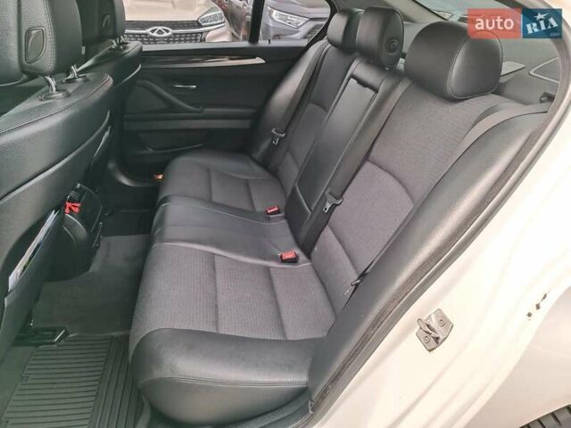 Білий БМВ 5 Серія, об'ємом двигуна 2 л та пробігом 213 тис. км за 13790 $, фото 13 на Automoto.ua