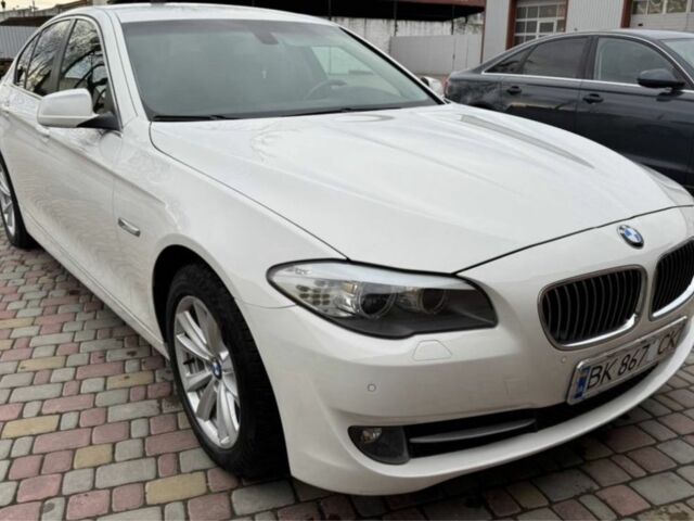 Білий БМВ 5 Серія, об'ємом двигуна 2 л та пробігом 290 тис. км за 14000 $, фото 2 на Automoto.ua