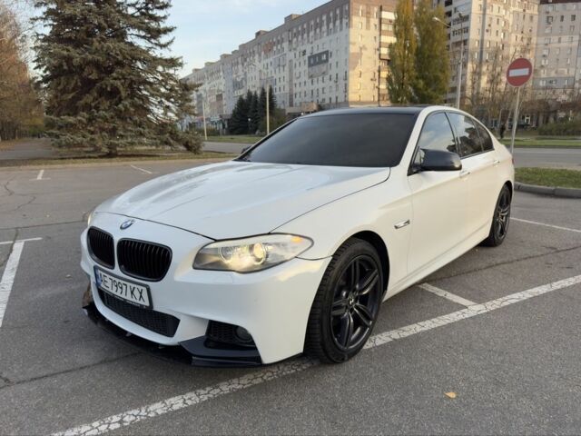 БМВ 5 Серия 2013 в Кривом Роге на Automoto.ua Белый БМВ 5 Серия, объемом двигателя 2 л и пробегом 260 тыс. км за 13500 $, фото 6 на Automoto.ua