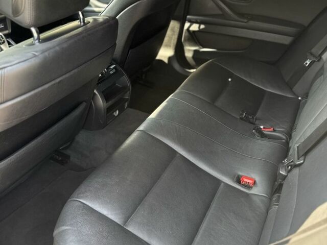 Білий БМВ 5 Серія, об'ємом двигуна 2 л та пробігом 175 тис. км за 12999 $, фото 13 на Automoto.ua