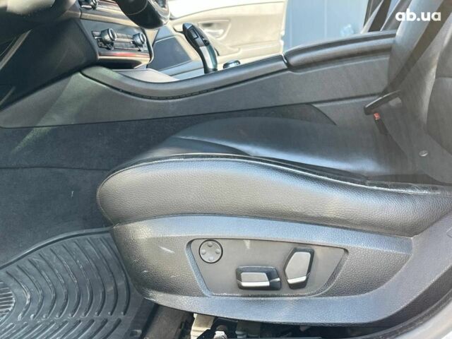 Білий БМВ 5 Серія, об'ємом двигуна 2 л та пробігом 215 тис. км за 12990 $, фото 16 на Automoto.ua