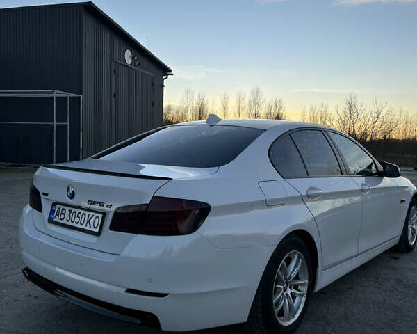 Белый БМВ 5 Серия, объемом двигателя 2 л и пробегом 163 тыс. км за 16850 $, фото 10 на Automoto.ua