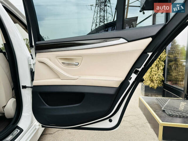 Белый БМВ 5 Серия, объемом двигателя 2 л и пробегом 161 тыс. км за 17000 $, фото 20 на Automoto.ua