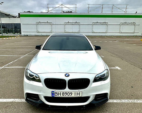 Белый БМВ 5 Серия, объемом двигателя 2 л и пробегом 124 тыс. км за 17500 $, фото 1 на Automoto.ua