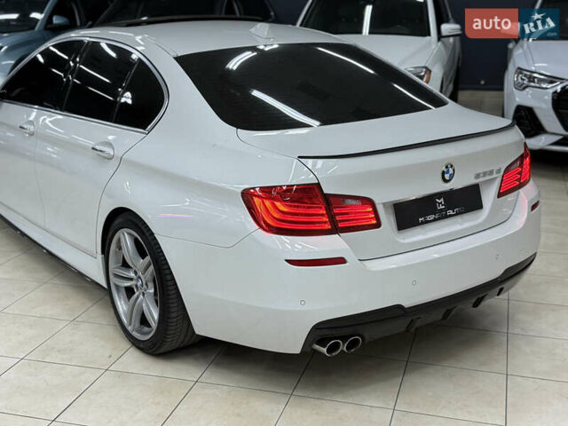 Білий БМВ 5 Серія, об'ємом двигуна 2.99 л та пробігом 330 тис. км за 19700 $, фото 11 на Automoto.ua