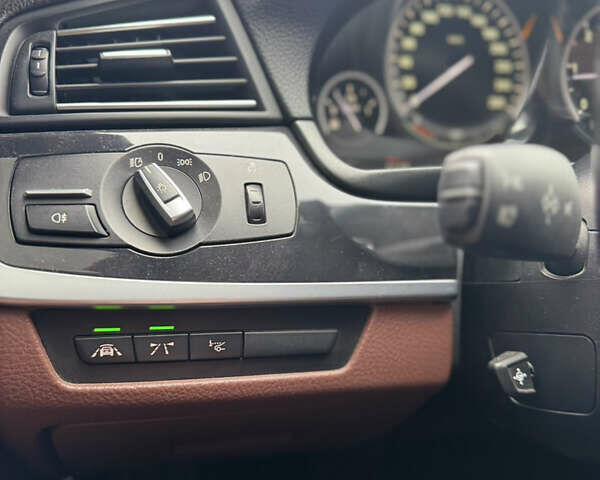 Белый БМВ 5 Серия, объемом двигателя 2 л и пробегом 241 тыс. км за 19000 $, фото 14 на Automoto.ua