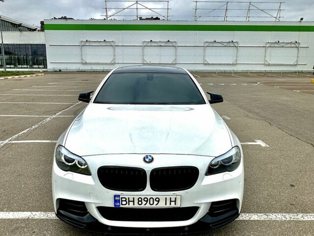 Белый БМВ 5 Серия, объемом двигателя 2 л и пробегом 124 тыс. км за 17500 $, фото 1 на Automoto.ua