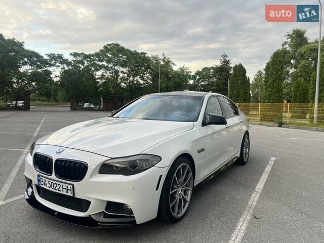 Білий БМВ 5 Серія, об'ємом двигуна 2.98 л та пробігом 234 тис. км за 17000 $, фото 5 на Automoto.ua