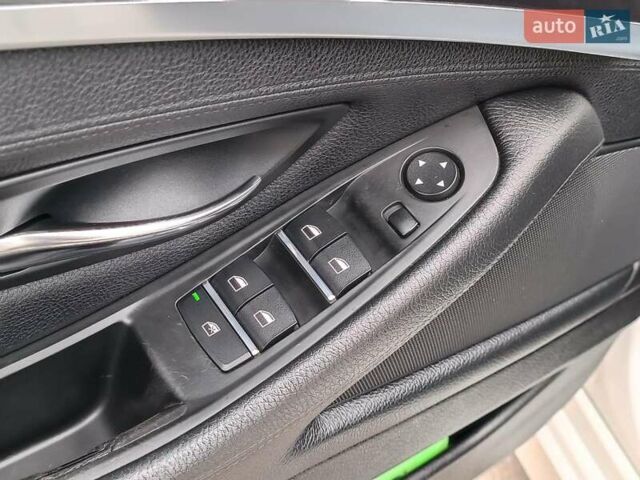 Білий БМВ 5 Серія, об'ємом двигуна 2 л та пробігом 213 тис. км за 13790 $, фото 24 на Automoto.ua