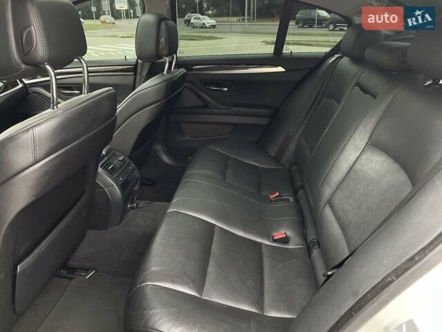 Белый БМВ 5 Серия, объемом двигателя 2 л и пробегом 147 тыс. км за 13800 $, фото 20 на Automoto.ua