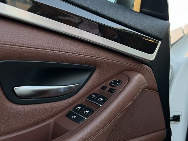 Белый БМВ 5 Серия, объемом двигателя 2 л и пробегом 163 тыс. км за 16850 $, фото 20 на Automoto.ua