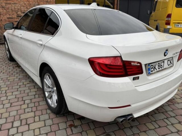 Білий БМВ 5 Серія, об'ємом двигуна 2 л та пробігом 290 тис. км за 14000 $, фото 3 на Automoto.ua