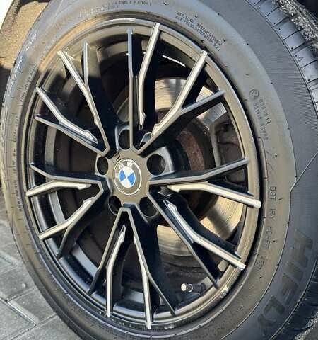 Білий БМВ 5 Серія, об'ємом двигуна 2 л та пробігом 271 тис. км за 13700 $, фото 21 на Automoto.ua