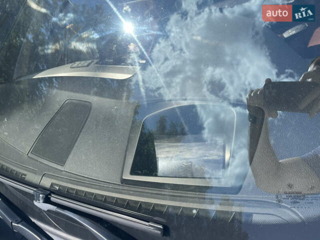 Белый БМВ 5 Серия, объемом двигателя 2 л и пробегом 251 тыс. км за 19800 $, фото 15 на Automoto.ua