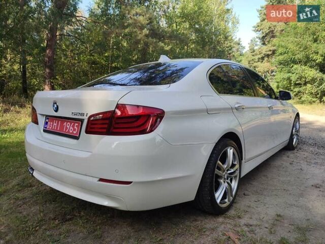 Білий БМВ 5 Серія, об'ємом двигуна 2 л та пробігом 223 тис. км за 11350 $, фото 19 на Automoto.ua