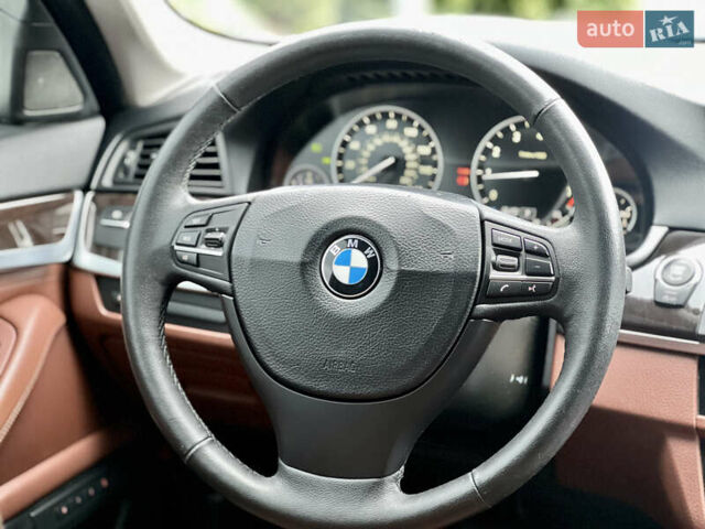 Білий БМВ 5 Серія, об'ємом двигуна 2 л та пробігом 167 тис. км за 12999 $, фото 27 на Automoto.ua