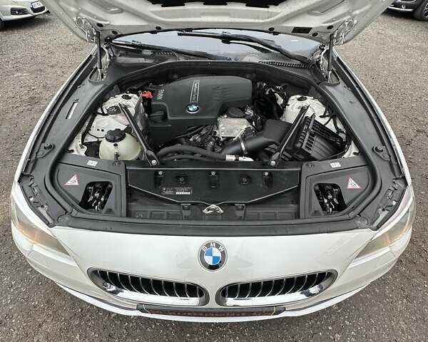 Білий БМВ 5 Серія, об'ємом двигуна 2 л та пробігом 259 тис. км за 13000 $, фото 43 на Automoto.ua