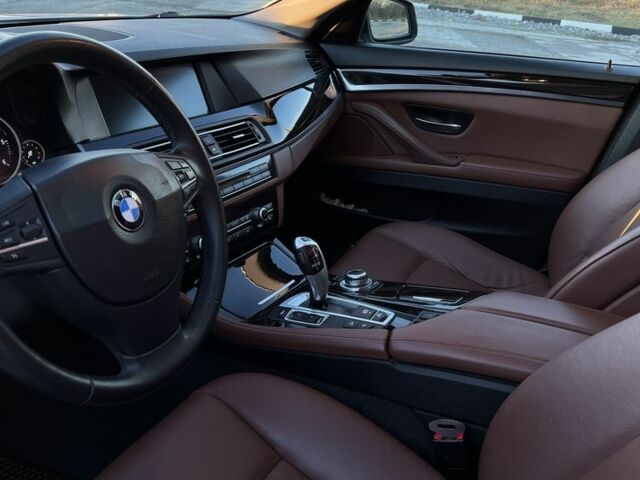 Белый БМВ 5 Серия, объемом двигателя 2 л и пробегом 163 тыс. км за 16850 $, фото 13 на Automoto.ua