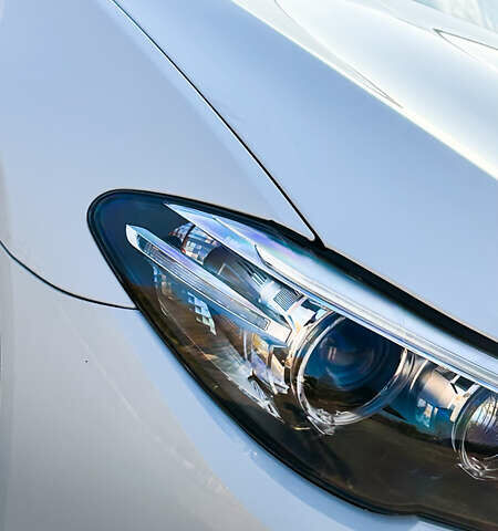 Белый БМВ 5 Серия, объемом двигателя 2.99 л и пробегом 262 тыс. км за 16100 $, фото 3 на Automoto.ua