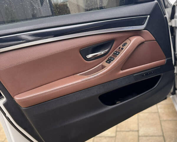 Белый БМВ 5 Серия, объемом двигателя 2 л и пробегом 241 тыс. км за 19000 $, фото 10 на Automoto.ua