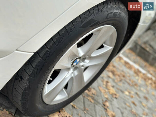 Белый БМВ 5 Серия, объемом двигателя 2 л и пробегом 125 тыс. км за 13499 $, фото 17 на Automoto.ua
