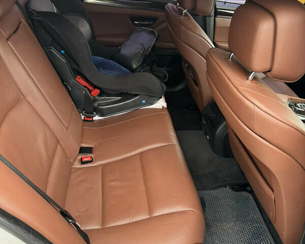 Белый БМВ 5 Серия, объемом двигателя 2 л и пробегом 157 тыс. км за 16700 $, фото 20 на Automoto.ua