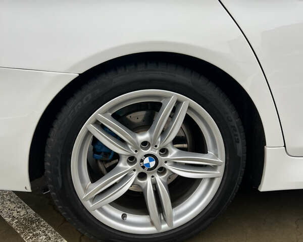 Білий БМВ 5 Серія, об'ємом двигуна 2.98 л та пробігом 143 тис. км за 20300 $, фото 10 на Automoto.ua